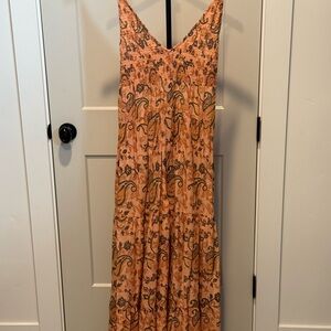 Chic Paisley Print Maxi Dress in Peach and Black